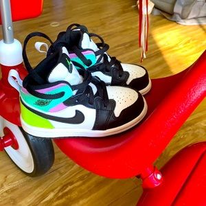 Toddler Nike Air Jordan 1s ☄️